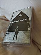 Abbé na Den dětí vydává album Hraj si a shoř! – digitálně i na kazetě