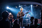 Afektovaná garážovka DILDO BOYZ pouští do světa debutové album