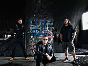 MONASTE přicházejí s rapmetalovou novinkou Rány od krys