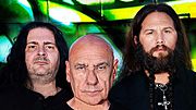 Bývalý bubeník BLACK SABBATH představuje svou novou kapelu