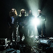 ACID ROW a Redzed nahráli cover BLACK SABBATH
