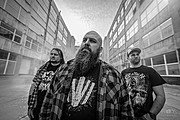 4BY6, groove metal bez kytaristy a bez backtracků, natočili nový live klip