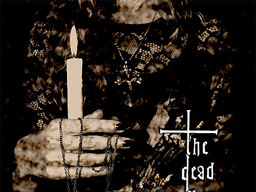 THE DEAD FLOWERS GRAVES – Three Dried Flowers in Her Hand
