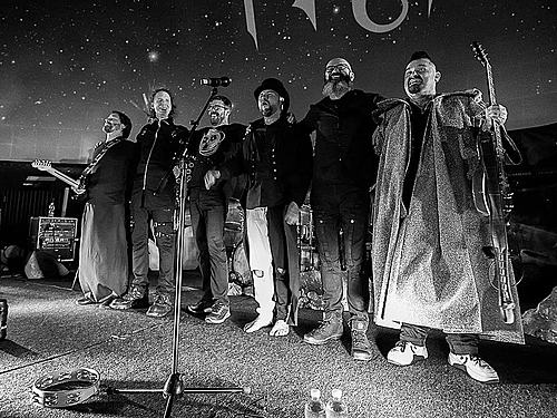 PROJEKT XIII – Já vždy gothic rock vnímal především přes melodičnost a jednoduchost. Když tyto atributy zachováš, je velká naděje, že si písničku budou lidi zpívat a vleze jim do hlavy.