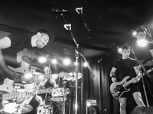 MY O VLKOCH – Možno to bude práve HC/punková iskrička, čo zapáli niečiu geniálnu myseľ s potenciálom zmeniť našu spoločnosť k lepšiemu.