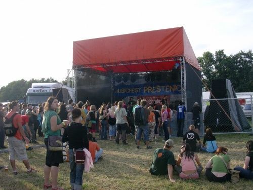 OPEN AIR MUSIC FEST PŘEŠTĚNICE 2008, Přeštěnice, čtvrtek 10.7.2008 – den první