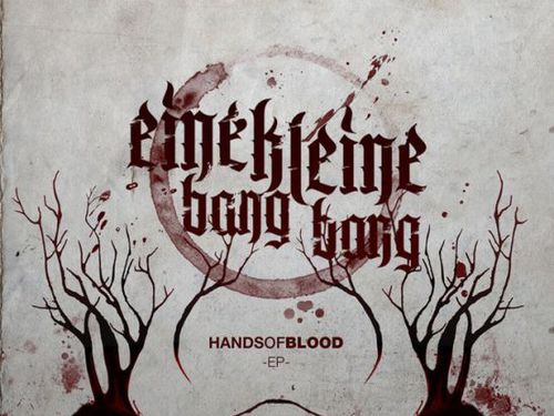 EINE KLEINE BANG BANG – „Deset otázek“