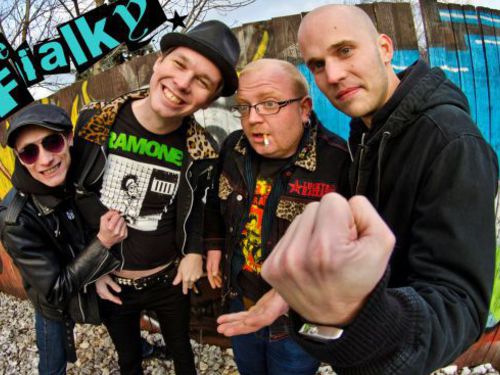THE FIALKY si nadělí k 13 letům sedmipalec a koncerty s Visáčema nebo RADIO DEAD ONES - info