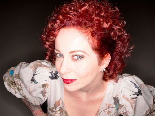 Zlín přivítá milou dámskou návštěvu – Anneke van Giersbergen a Annu Murphy – info