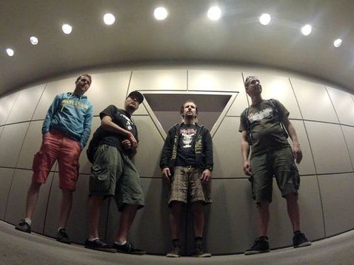 CONTRASTIC – Je příjemné vědět, že i po těch letech nečinosti si naše jméno pamatuje hodně lidí u nás i venku.