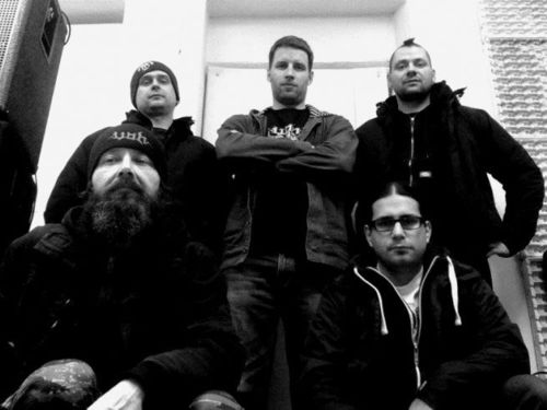 V.O.H. – Osobně jsem velmi rád, když se muzika propojuje s nějakými myšlenkami a názory, které chce kapela vyslat dál mezi své publikum.