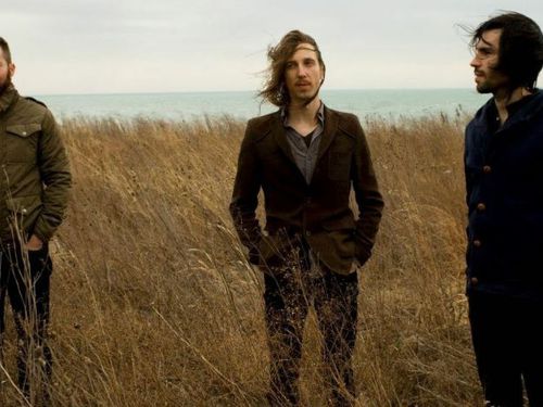 Jarní RUSSIAN CIRCLES s novou deskou a hosty HELMS ALEE – info