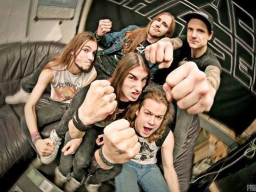 SPACE CHASER &#8211; Nesnažíme se lidem poslat konkrétní poselství. Prostě si užijte muziku, zábavu a thrash!