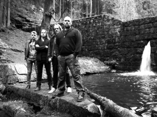 MORTIFILIA – Nové album neobsahuje jen více melodií, ale i podstatně víc syrovější a tvrdší muziky.