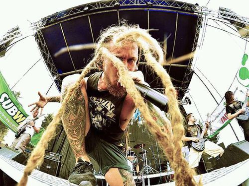 DIPHTERIA – Užíváme si naplno každý koncert a jsme rádi, když se lidi nechají strhnout.