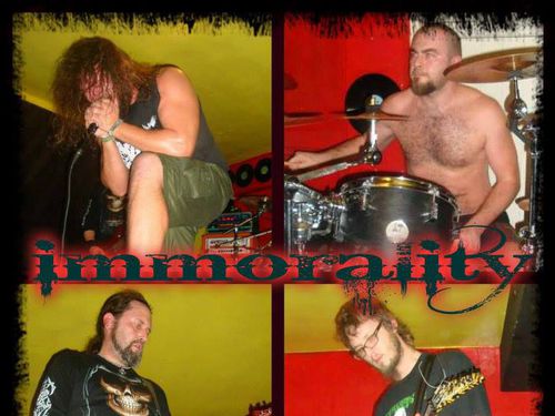 IMMORALITY – „Deset otázek“