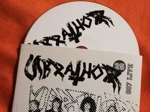 VIBRATHÖRR – 25: 007 Live