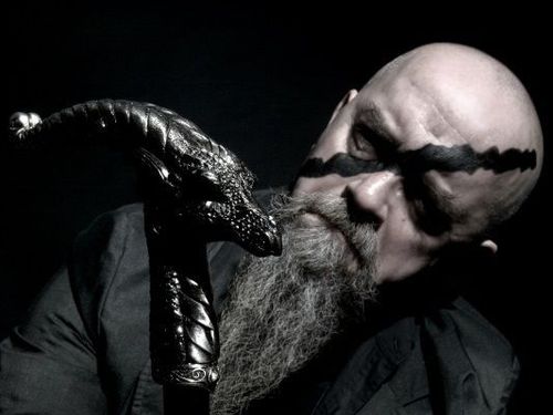 Jiří BigBoss Valter (BIGBOSS BAND) &#8211; Nikdy nedělám více verzí do zásoby, nikdy znovu skladbu nepřezpívávám. Nikdy. Říkám vždy, že napoprvé to zazpívalo srdce a tak to musí zůstat.
