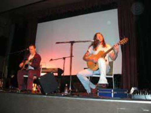 Brno - Music Pub Beseda, 14.9.2004, Danny Cavanagh & Sean Jude acoustic tour